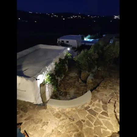 Pensionat In Studio - Artemis Studio Pyrgi Platys Gialos (Mykonos)